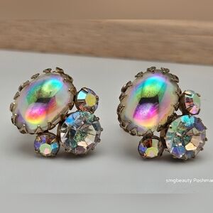 AB Crystal Aurora Borealis Clip-On Earrings Vintage 1950s PAT 156452